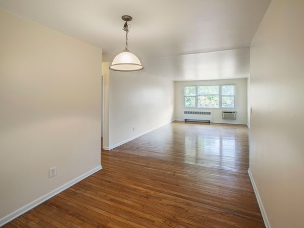 185 Van Rensselaer Blvd #161E