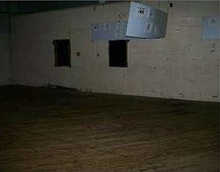 2nd image of 117 E Broad St