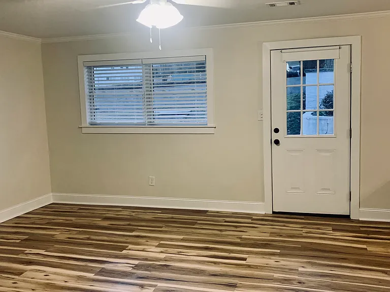 335 Pierce Ave #335 — Photo 7