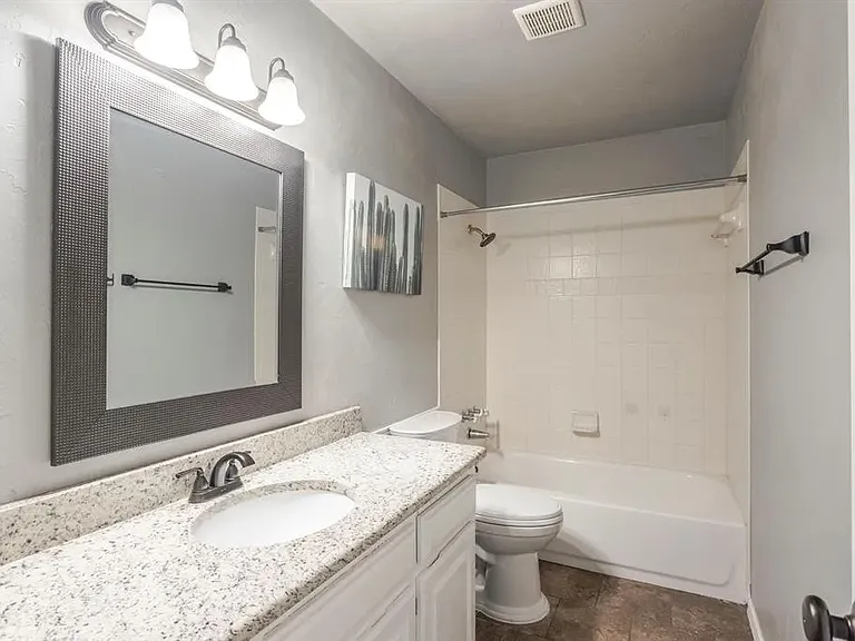 14016 Apache Dr — Photo 13