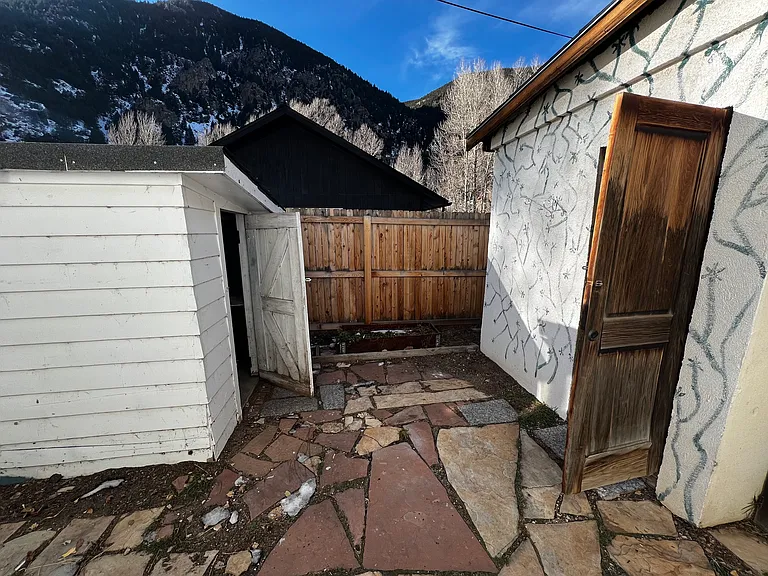 1435 Marion Cir #1 — Photo 12