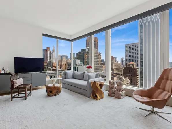 15 East 30th Street 22C image 1 of 10