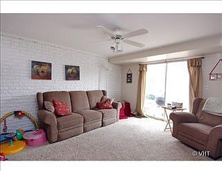 5th image of 1733 N Windsor Dr