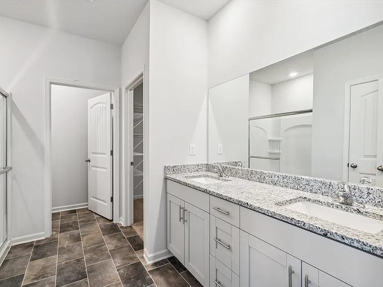 85 Kipling Dr — Photo 19