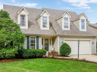 2102 Nachtman Ct, Wheaton, IL 60187