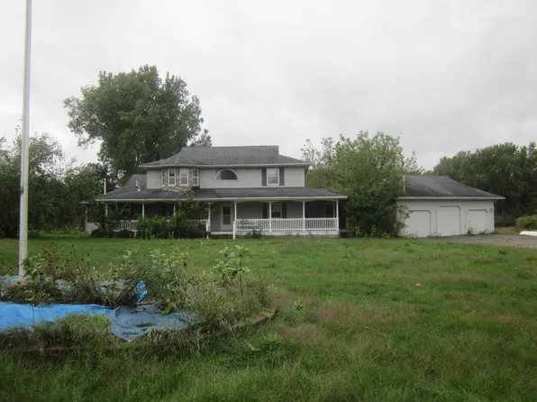 1045 Grovenburg Rd, Holt, MI 48842
