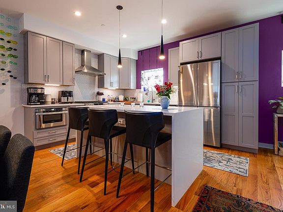 5th image of 7013 Pipers Glen Way #27
