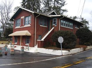 1068 Old Us 70 Hwy, Black Mountain, NC 28711