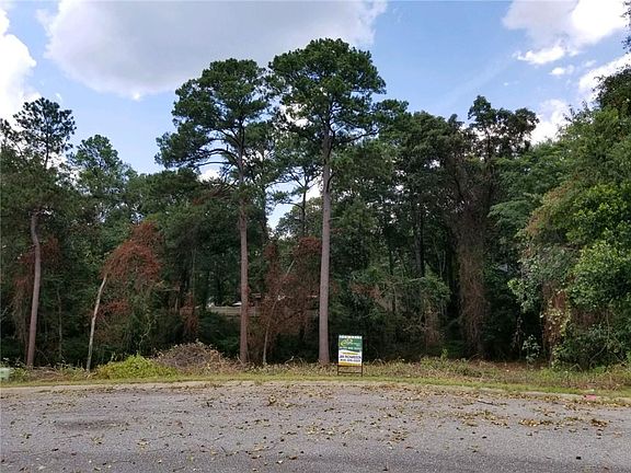 3rd image of 214 Picketts Mill Ct Lot 8