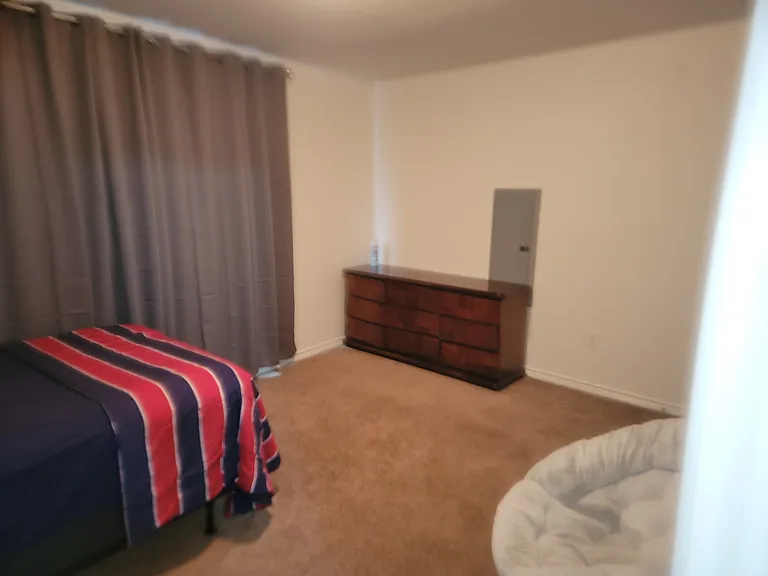 1408 S Hart Ave — Photo 4