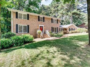 3295 Wake Robin Trl, Atlanta, GA 30341