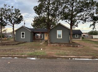 815 Avenue E, Ralls, TX 79357