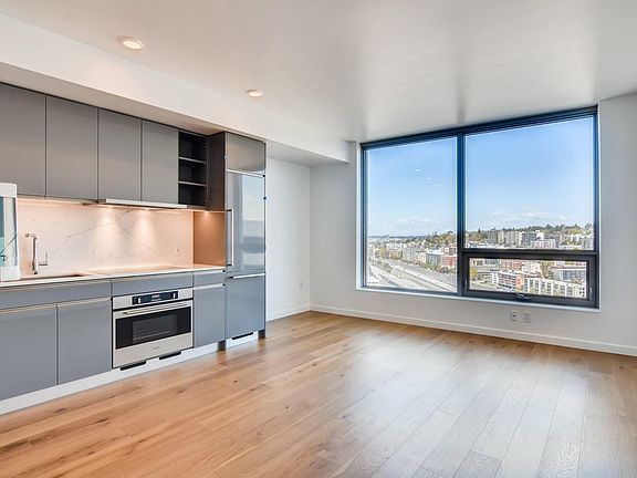5th image of 1808 Minor Ave #2409