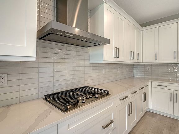 Danai Model Kitchen