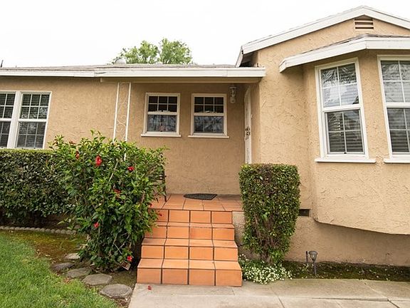 2nd image of 4129 Los Serranos Blvd