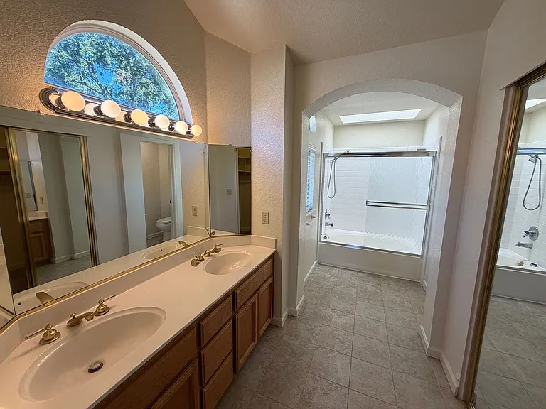 8868 Chadbury Pl — Photo 25