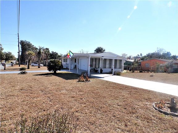 3rd image of 50 Roosevelt Blvd