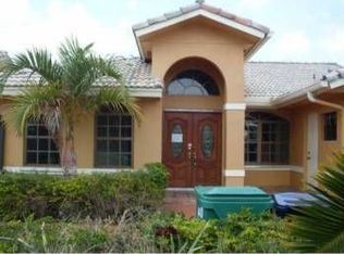 13513 SW 183rd Ter, Miami, FL 33177