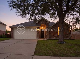 1112 Sweetwater Dr, Burleson, TX 76028