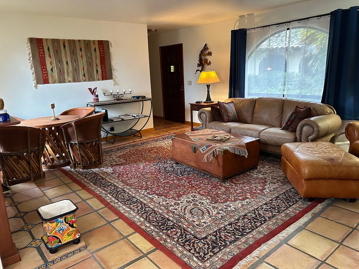 Short-Term Fully Furnished Rental Available Now! — Photo 4