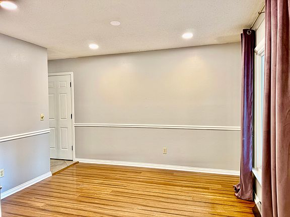 Another angle of dining room