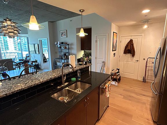 4th image of 860 Peachtree St NE Unit 1005