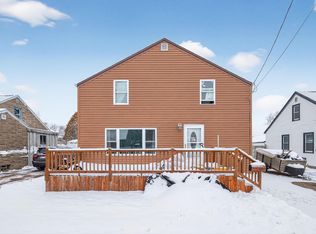 830 Racine St, Menasha, WI 54952