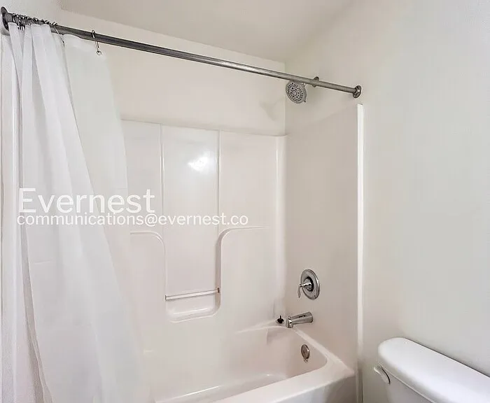 18339 Democracy Ave — Photo 9