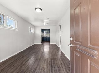 5706 Pickfair St #B, Houston, TX 77026