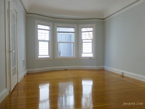 4th image of 312 Fillmore St APT 17