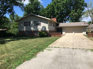 1401 Wagon Wheel Rd, Lawrence, KS 66049