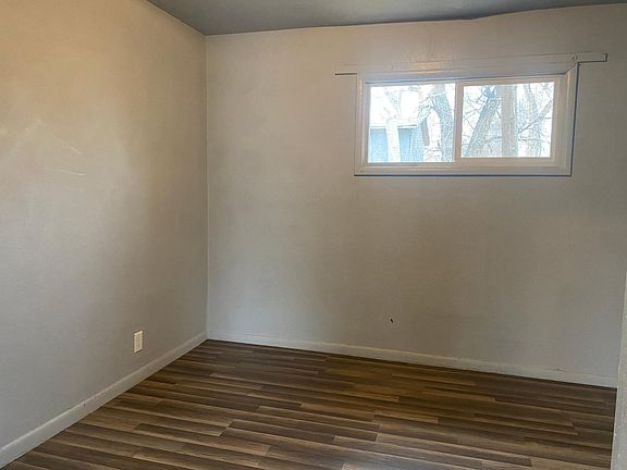5th image of 2105 E 5th St APT 2