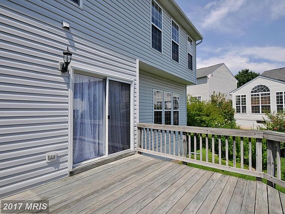 4th image of 99 Chadwick Dr