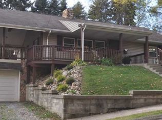 48 Circle St, Baden, PA 15005