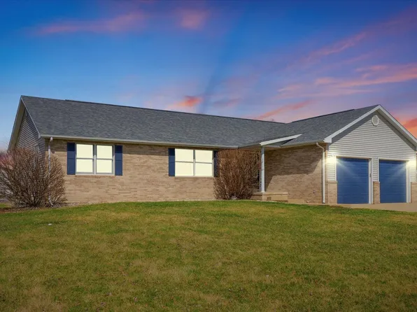 12851 Kickapoo Park Rd, Oakwood, IL 61858