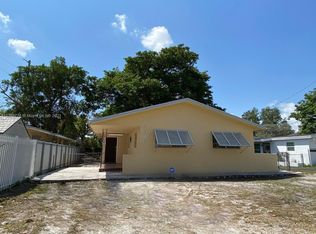 2010 NW 70th St, Miami, FL 33147