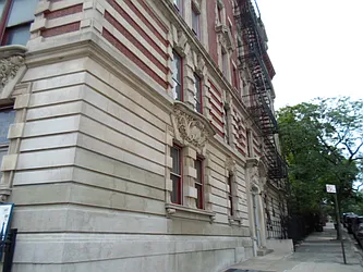 Sold by Manhattan Network Inc.