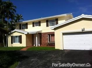 5541 SW 64th Pl, South Miami, FL 33155
