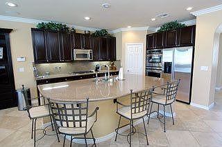 2nd image of 9145 Edgeworth Pl