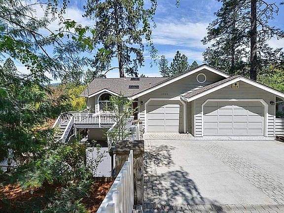 2nd image of 1030 Whispering Pines Dr