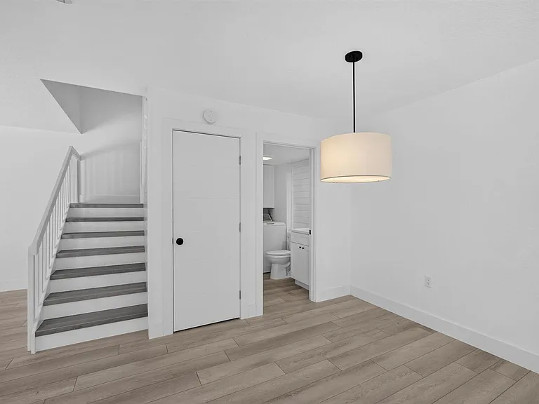 2101 21st Way — Photo 6