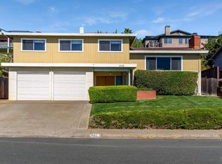345 E O St, Benicia, CA 94510