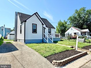 4716 River Rd, Pennsauken, NJ 08110