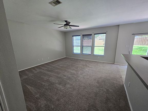 3rd image of 9201 Popes Creek Ct