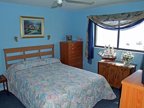 Master BR with waterview