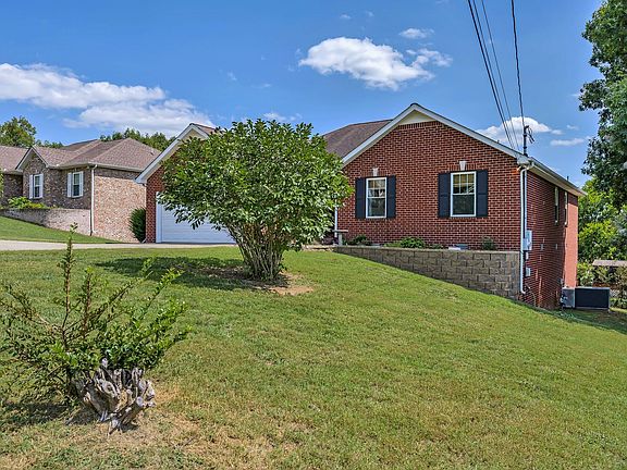 2nd image of 214 Priest View Dr