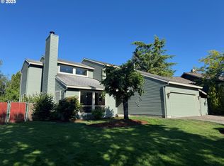 2245 SW Mawrcrest Ct, Gresham, OR 97080