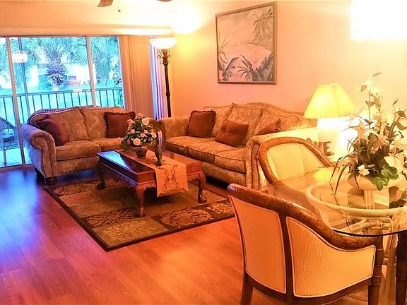 5th image of 356 Belina Dr #8