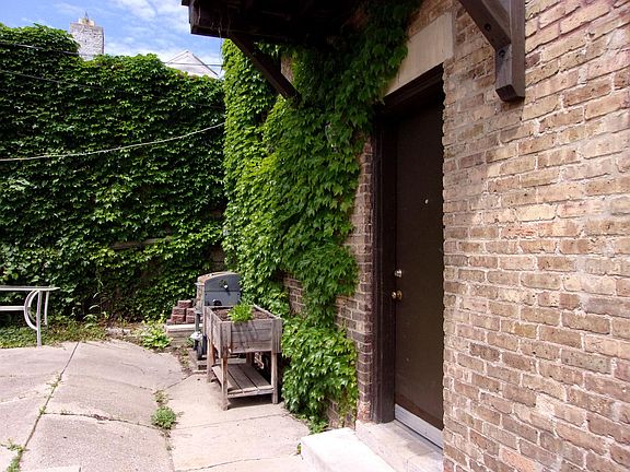 2nd image of 8106 W Lapham St #C