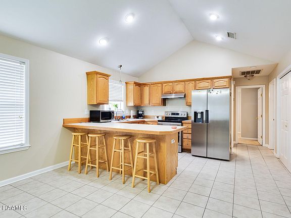 5th image of 145 Earline Dr